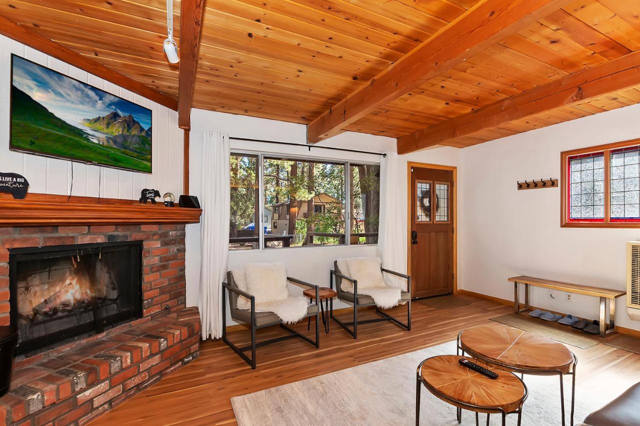 Summit Happy Cabin With Hot Tub! High Speed Ev Hookup, Close To Slopes Big Bear Lake Bagian luar foto