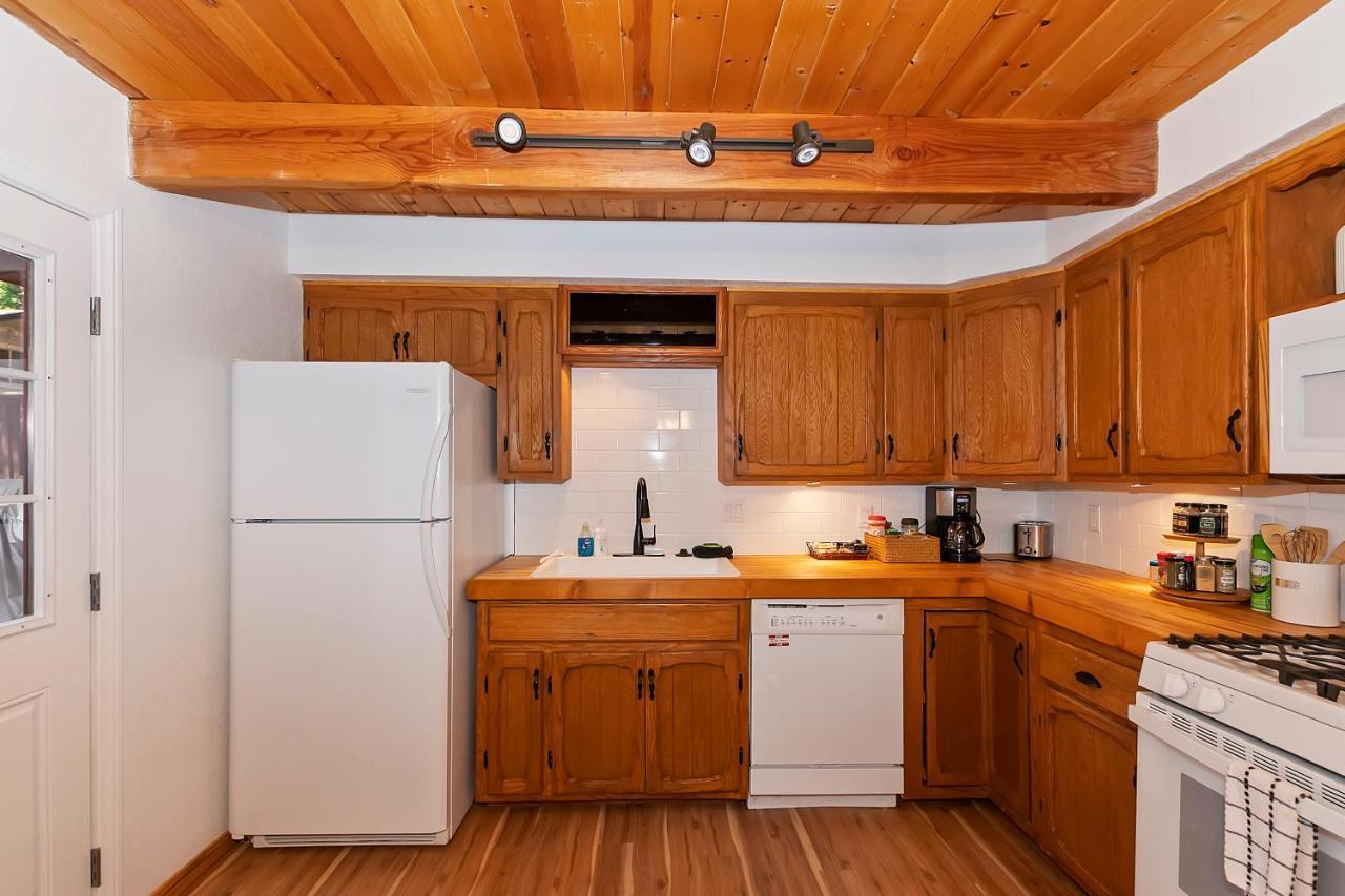 Summit Happy Cabin With Hot Tub! High Speed Ev Hookup, Close To Slopes Big Bear Lake Bagian luar foto